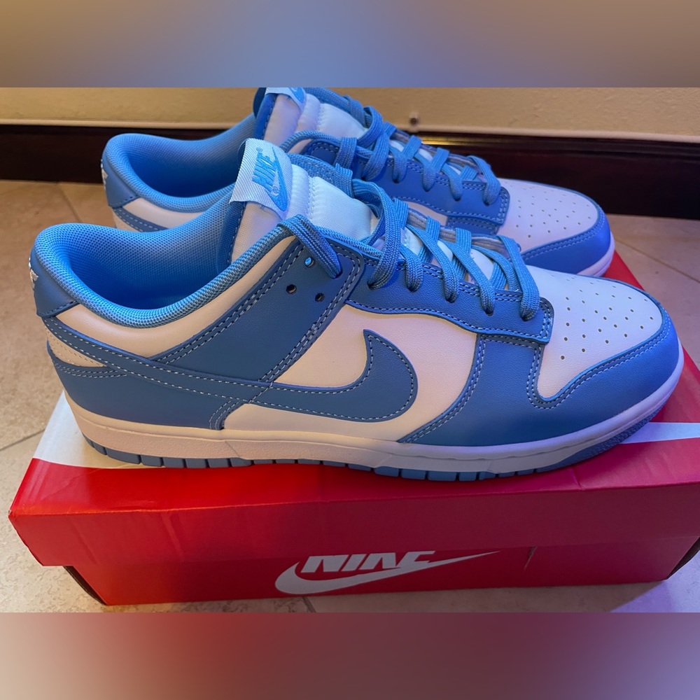Nike dunk unc (READ DESCRIPTION)
